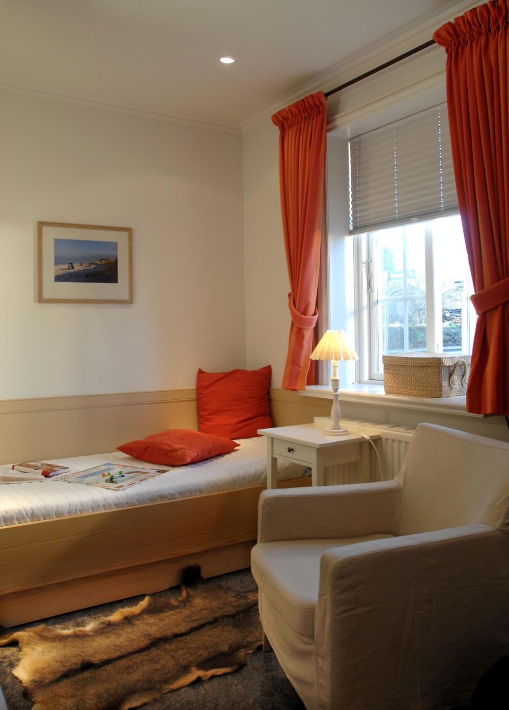 Tierische Gemütlichkeit Schlafzimmer Landhaus in Weiss